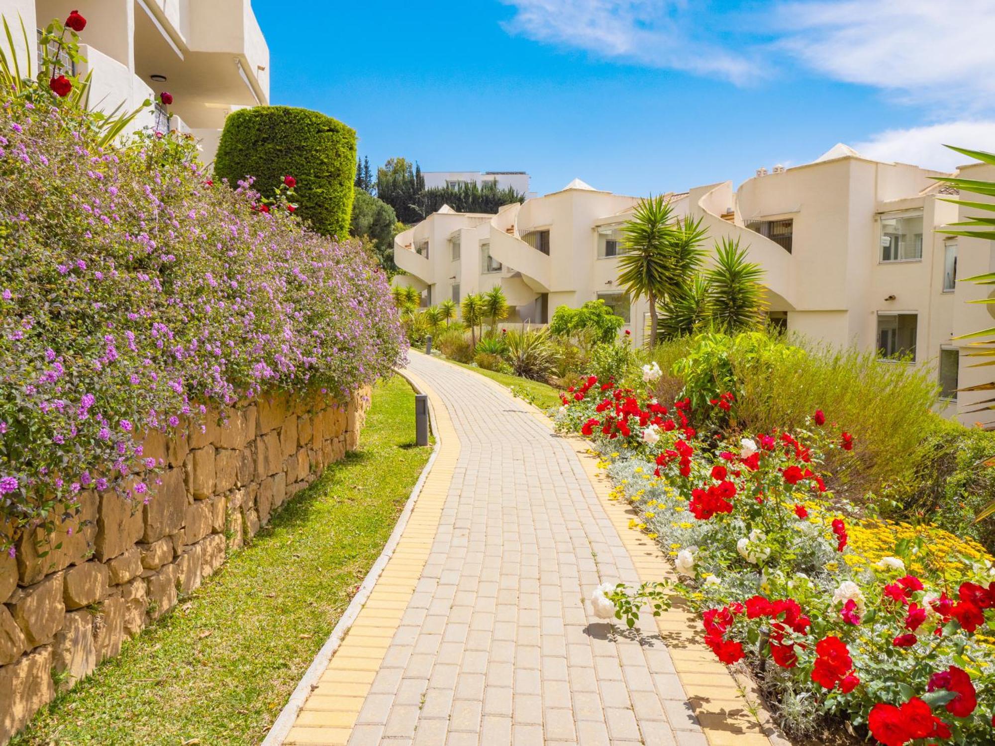 Cubo's Santa Maria Hills 2b Apartment Marbella